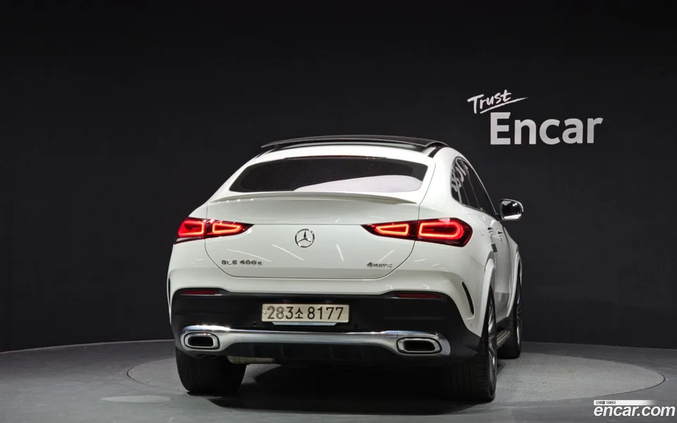 Mercedes-Benz GLE-Class GLE400d 4MATIC 2023 — миниатюра 4