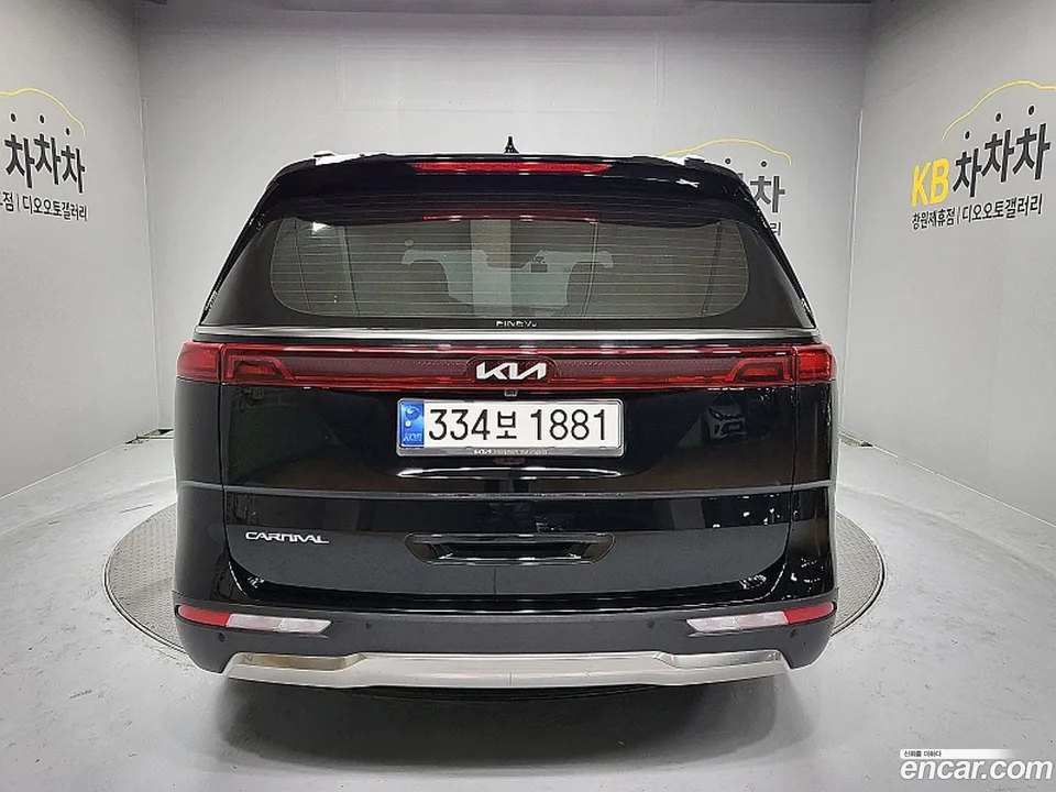 Kia Carnival 9 2023 — миниатюра 4