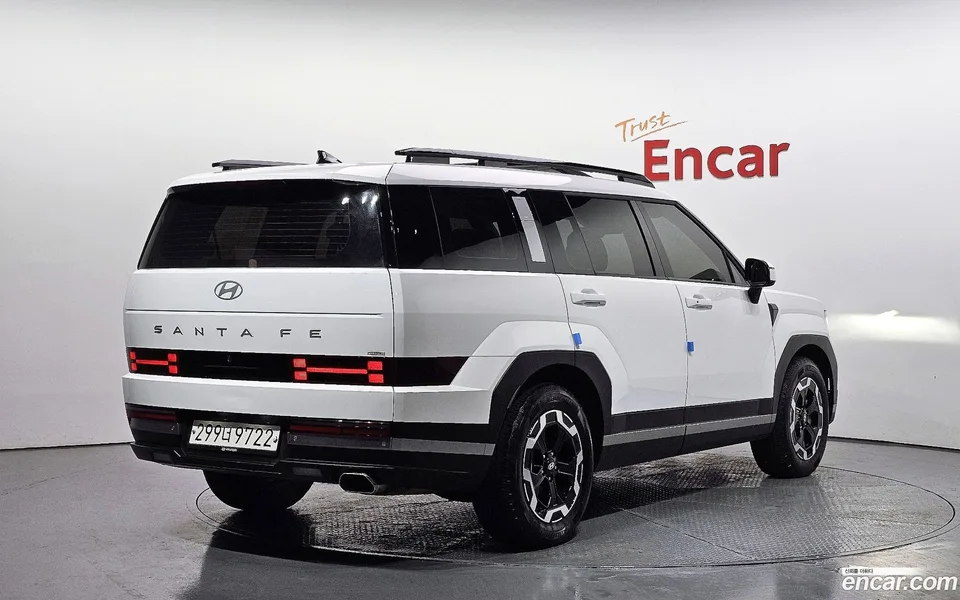Hyundai SantaFe 2.5T 4WD 2023 — миниатюра 2