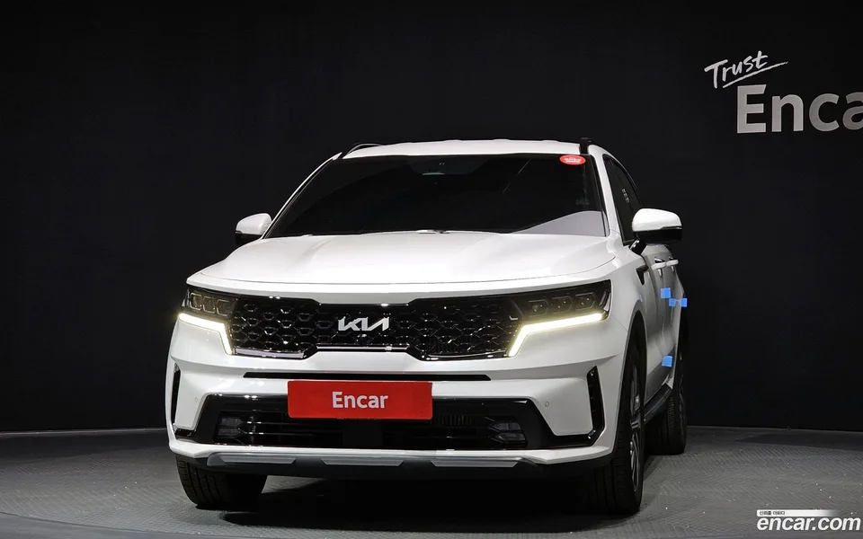 Kia Sorento HEV 1.6 2WD 2023 — миниатюра 3