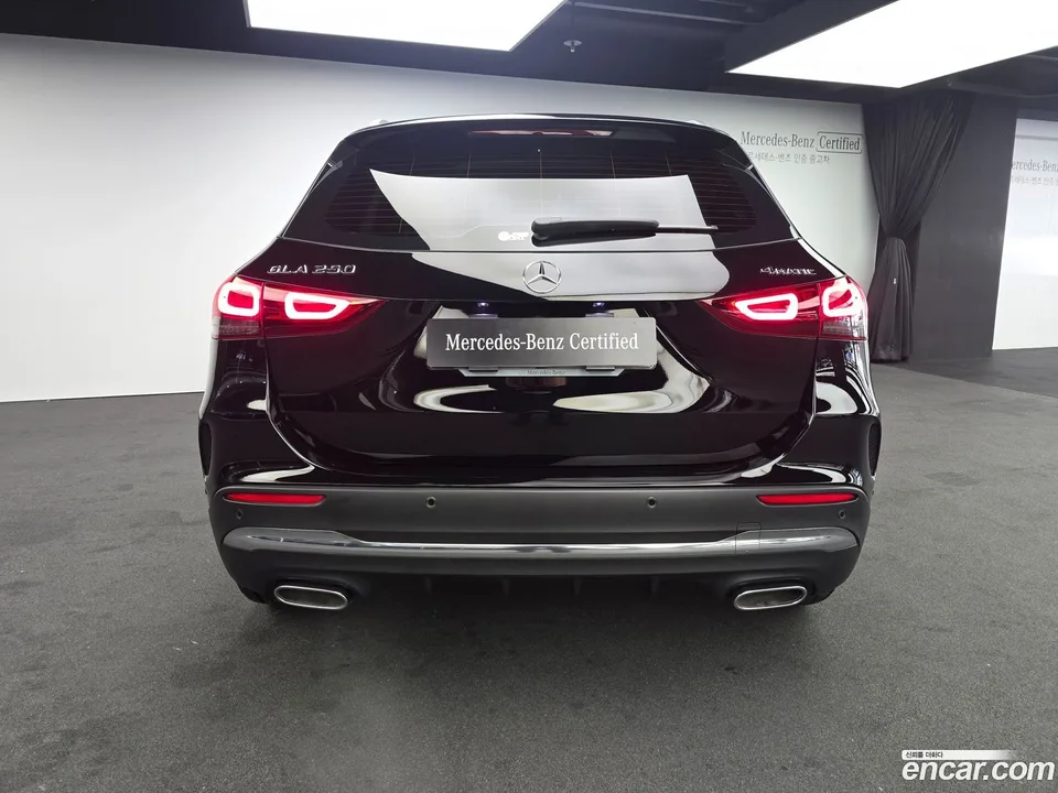 Mercedes-Benz GLA-Class GLA250 4MATIC 2023 — миниатюра 4