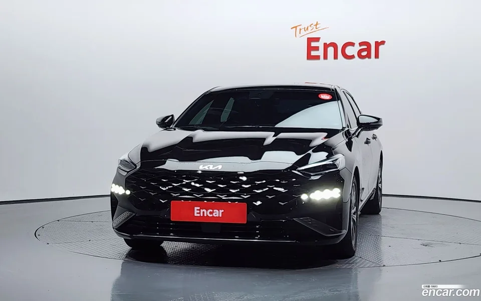 Kia K8 Hybrid 2022 — миниатюра 3