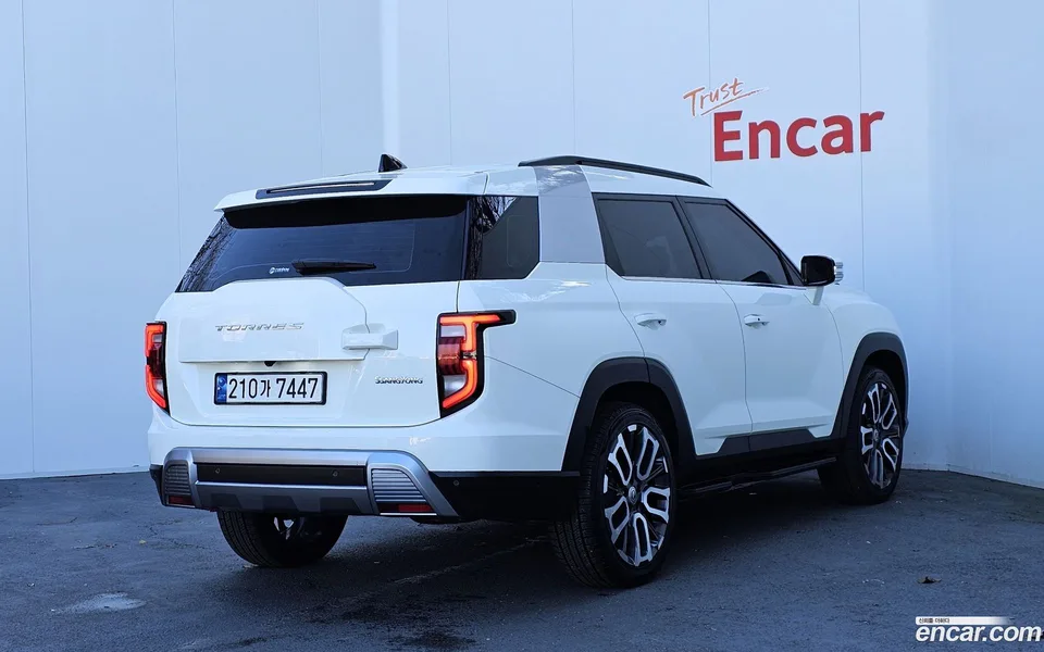 KG Mobility Torres 1.5 2WD 2022 — миниатюра 2
