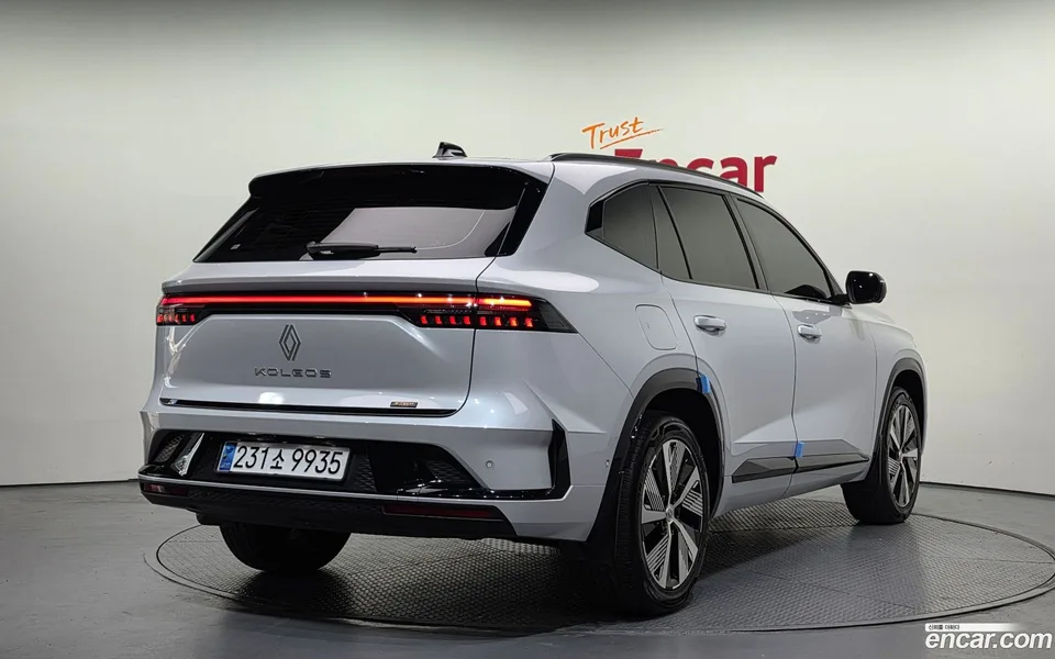 Renault Samsung Grand Koleos 1.5 E-TECH 2WD 2025 — миниатюра 2