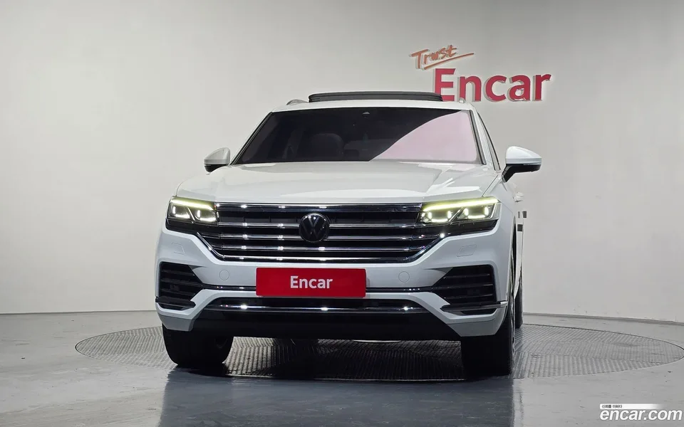 Volkswagen Touareg 3.0 TDI 2023 — миниатюра 2