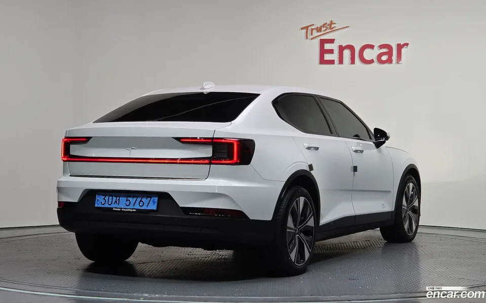 Polestar Polestar 2 2022 — миниатюра 2