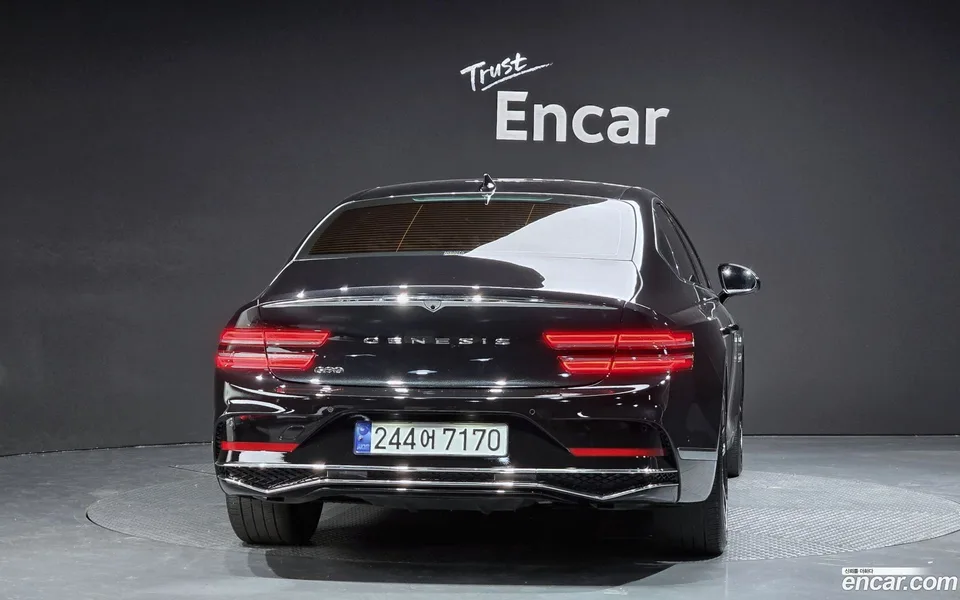 Genesis G80 2.5 2WD 2024 — миниатюра 4