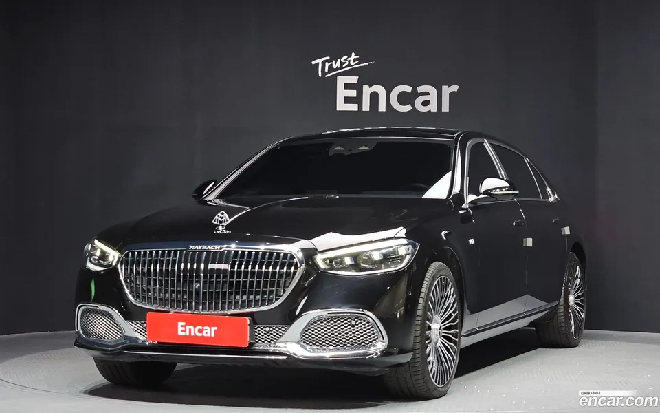 Mercedes-Benz S-Class S680 4MATIC 2023 — фото 1, купить с доставкой в Москву