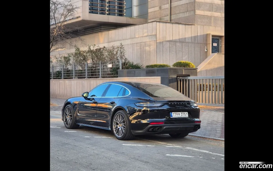 Porsche Panamera (971) 2.9 AWD 2022 — миниатюра 2
