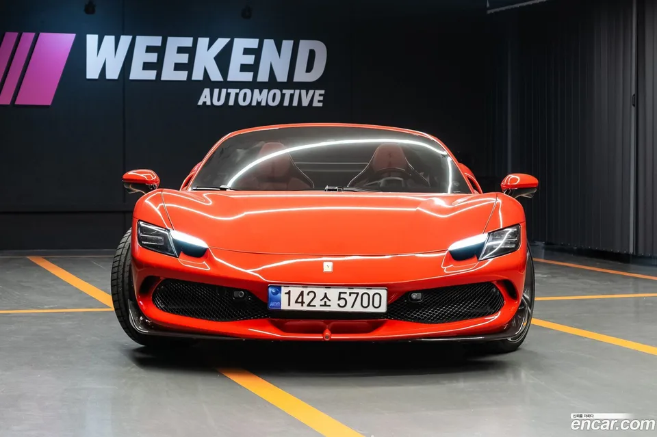Ferrari 296 GTS 3.0 V6 2023 — миниатюра 4