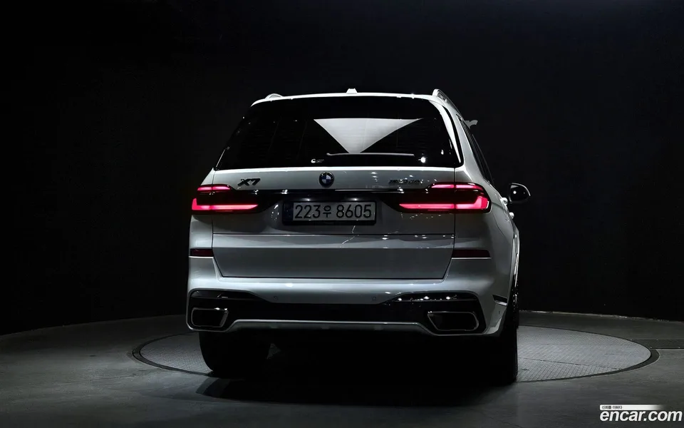 BMW X7 xDrive 40i M 6 2024 — миниатюра 4