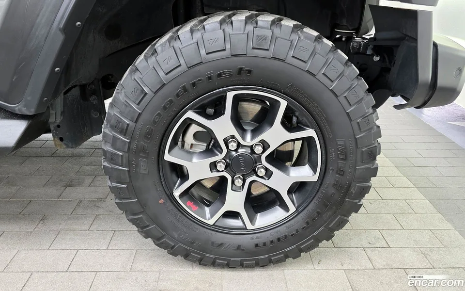 Jeep Wrangler 2.0 4 2023 — миниатюра 5