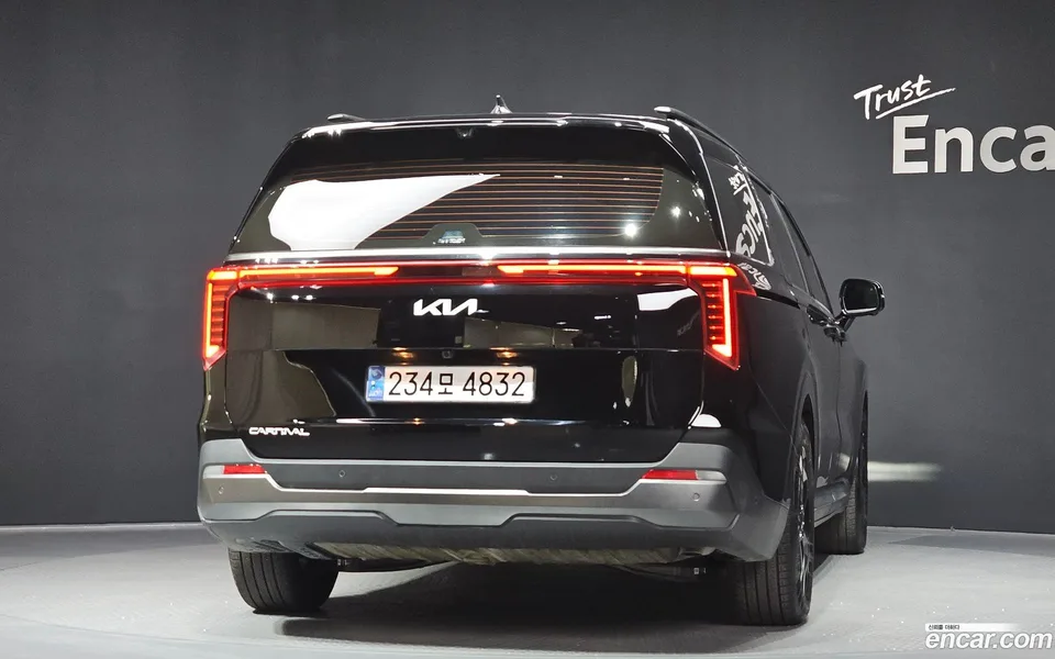 Kia Carnival 7 2024 — миниатюра 4
