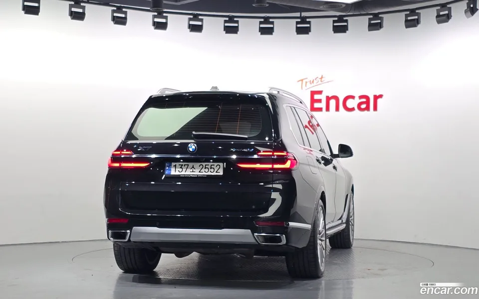 BMW X7 xDrive 40d 6 2023 — миниатюра 4