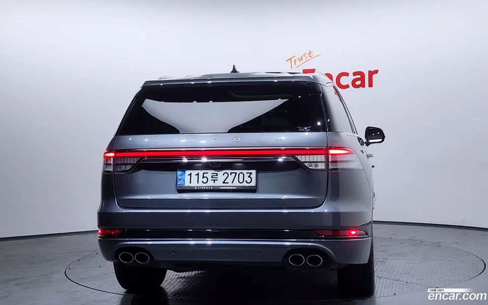 Lincoln Aviator 3.0 PHEV GT AWD 2022 — миниатюра 4
