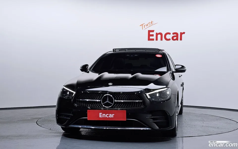 Mercedes-Benz E-Class E350 4MATIC AMG Line 2022 — миниатюра 3