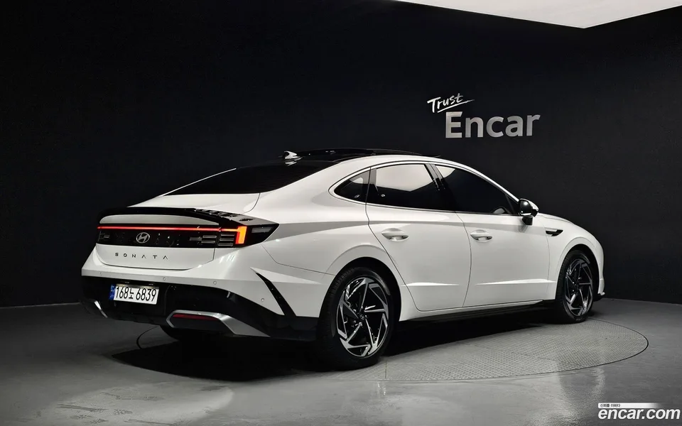 Hyundai Sonata The Edge 1.6 2024 — миниатюра 2