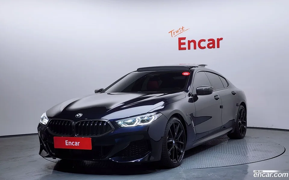 BMW 8 Series 840i xDrive M 2022 — фото 1, купить с доставкой в Москву