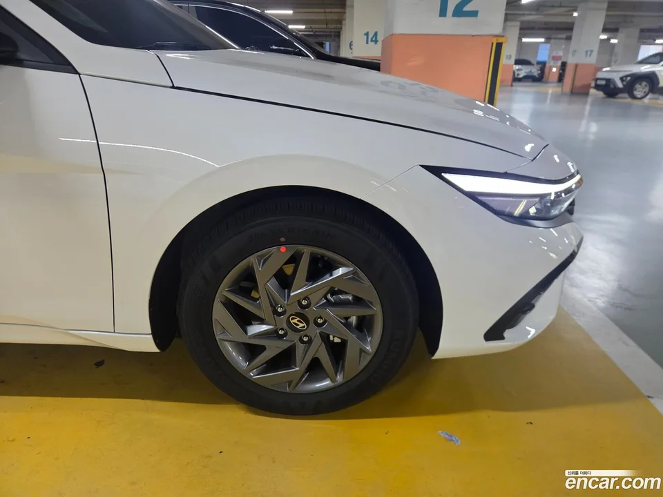 Hyundai Avante CN7 1.6 2025 — миниатюра 4