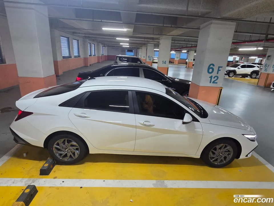 Hyundai Avante CN7 1.6 2025 — миниатюра 5