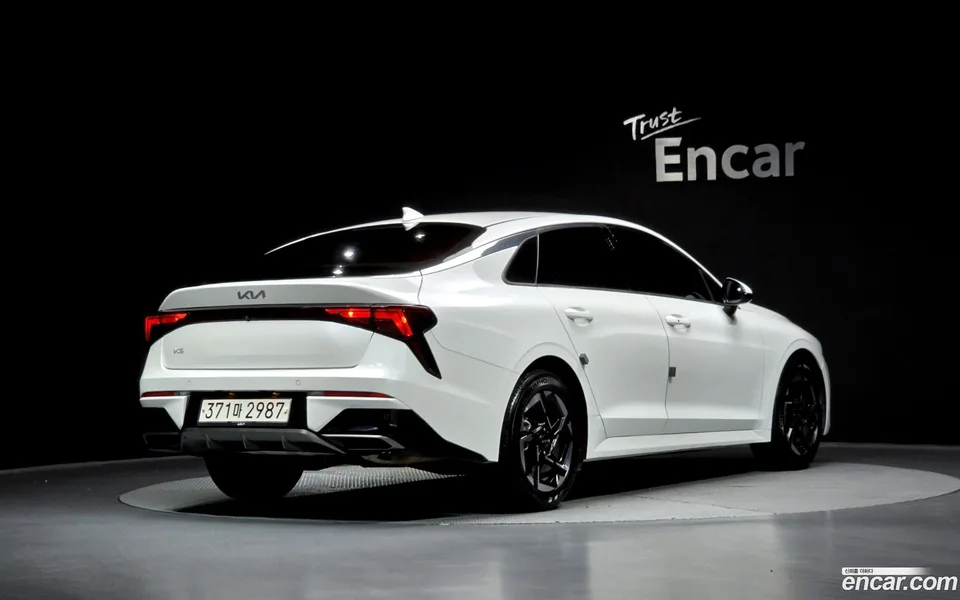 Kia K5 2.0 2024 — миниатюра 2
