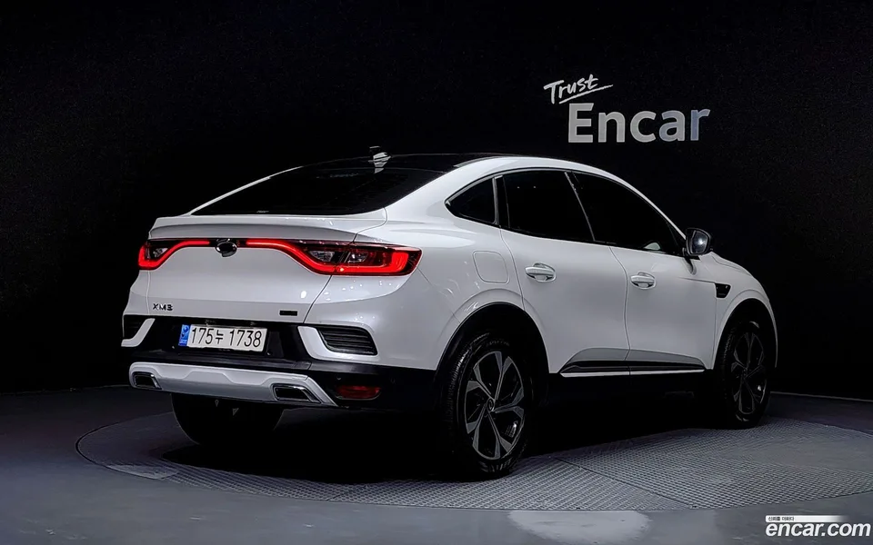 Renault Samsung XM3 (Arkana) 1.6 E-TECH e- 2022 — миниатюра 2