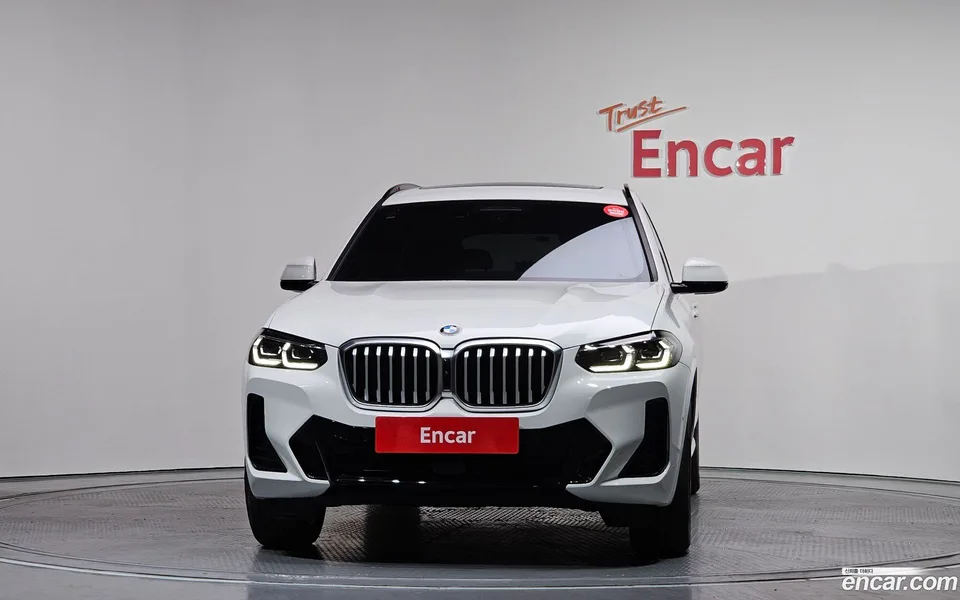 BMW X3 xDrive 20i M 2023 — миниатюра 3