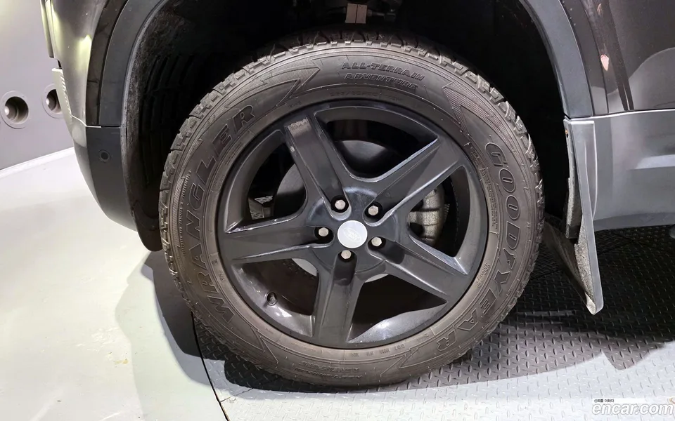 Land Rover Defender 110 D250 SE 2024 — миниатюра 5