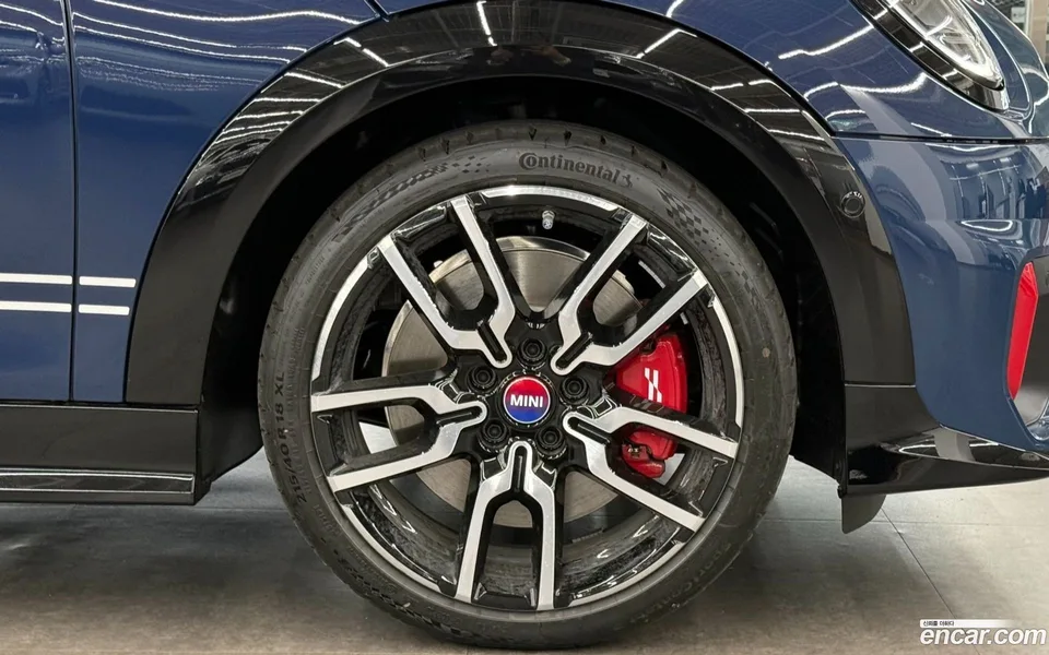 MINI Cooper S JCW 2025 — миниатюра 5