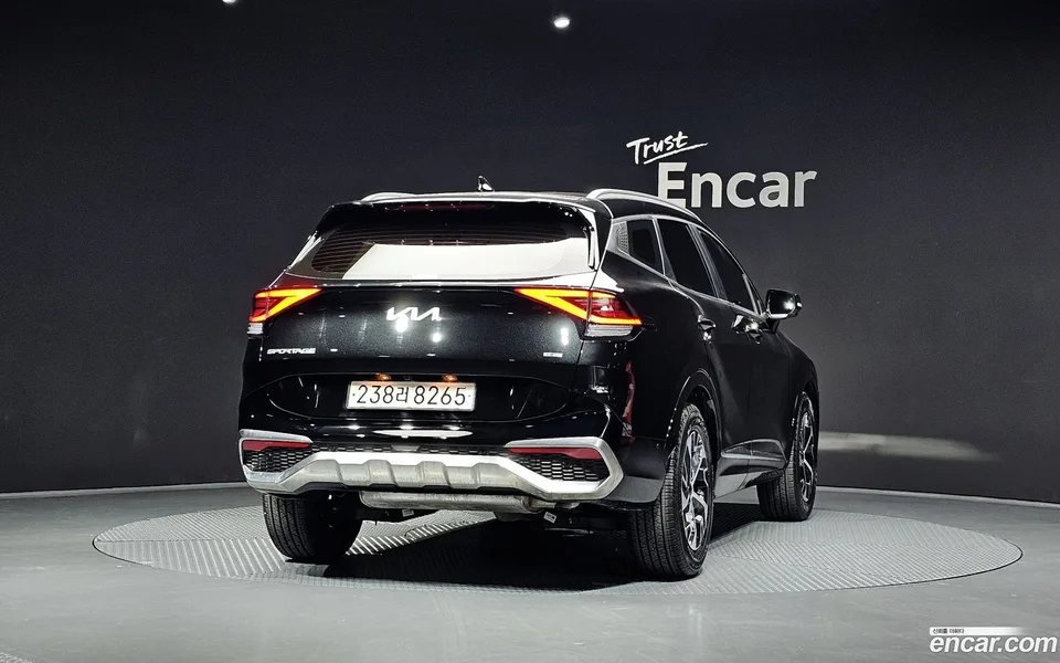 Kia Sportage Hybrid 4WD 2024 — миниатюра 4