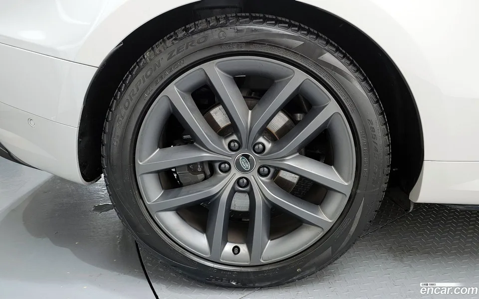 Land Rover Range Rover Sport D300 HSE 2024 — миниатюра 5