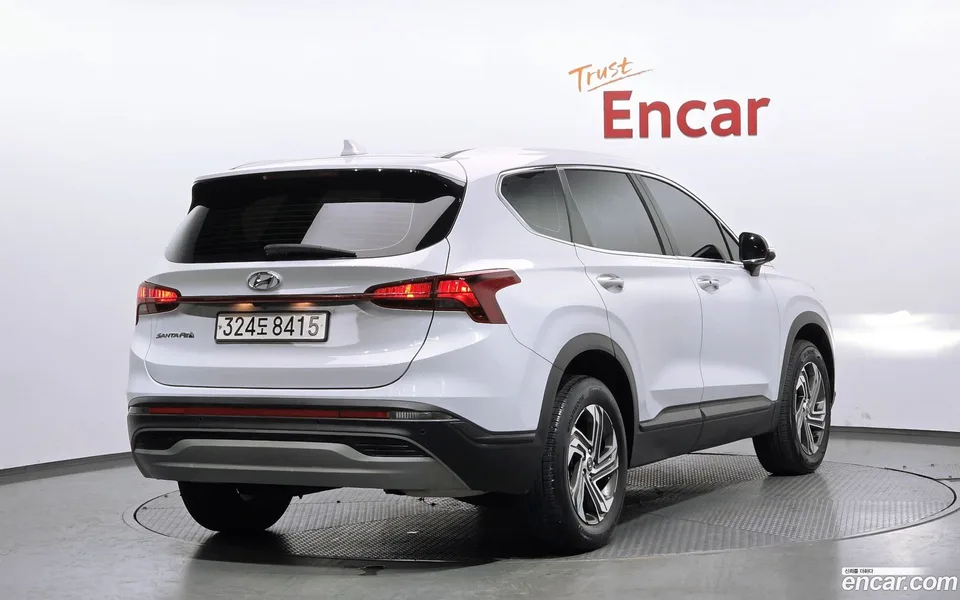Hyundai SantaFe 2.2 2WD 2022 — миниатюра 2