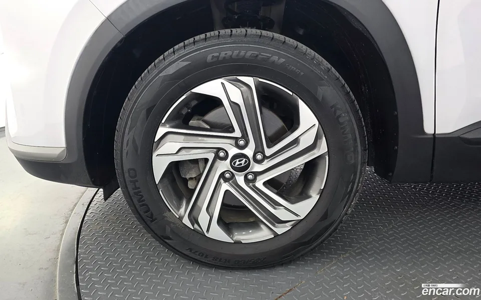 Hyundai SantaFe 2.2 2WD 2022 — миниатюра 4
