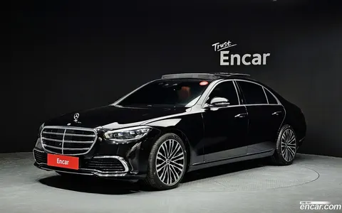 Mercedes-Benz S-Class 2023 купить в Москве