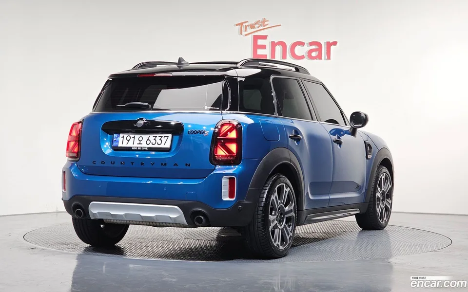 MINI Cooper S Countryman ALL4 2023 — миниатюра 2