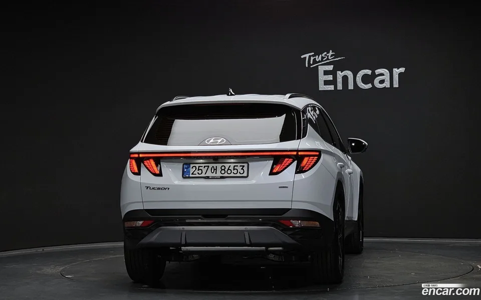 Hyundai Tucson 1.6 4WD 2022 — миниатюра 4