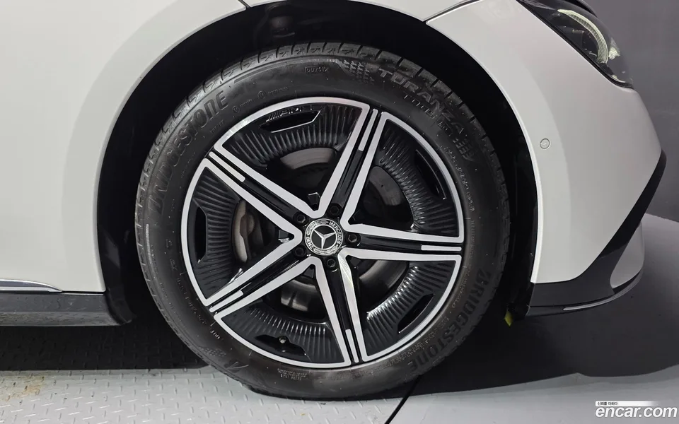 Mercedes-Benz EQE EQE350+ 2024 — миниатюра 5