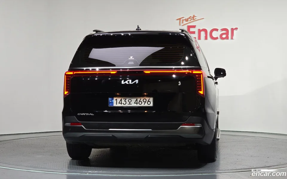 Kia Carnival 7 2023 — миниатюра 4