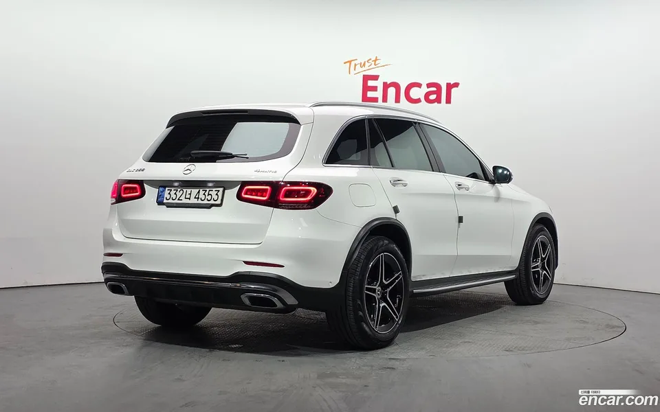 Mercedes-Benz GLC-Class GLC300 4MATIC 2022 — миниатюра 2