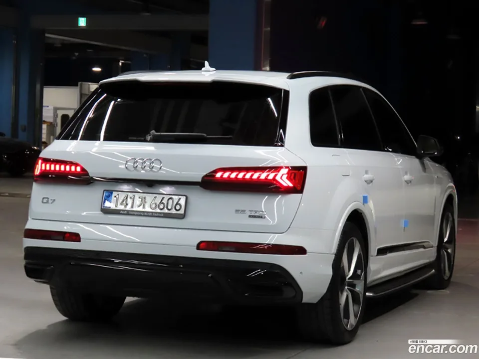 Audi Q7 (4M) 55 TFSI 2023 — миниатюра 2