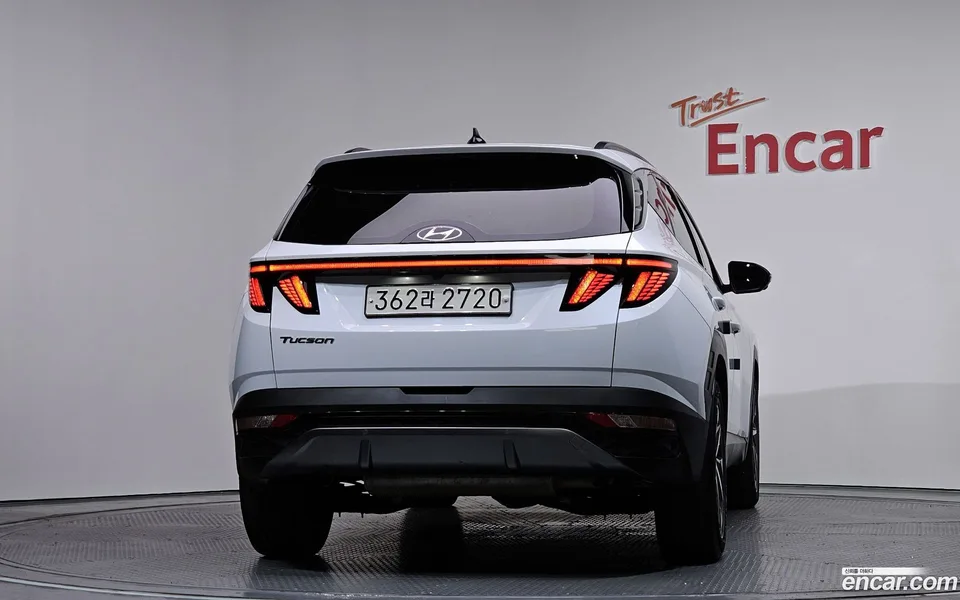 Hyundai Tucson Hybrid 2WD 2022 — миниатюра 4