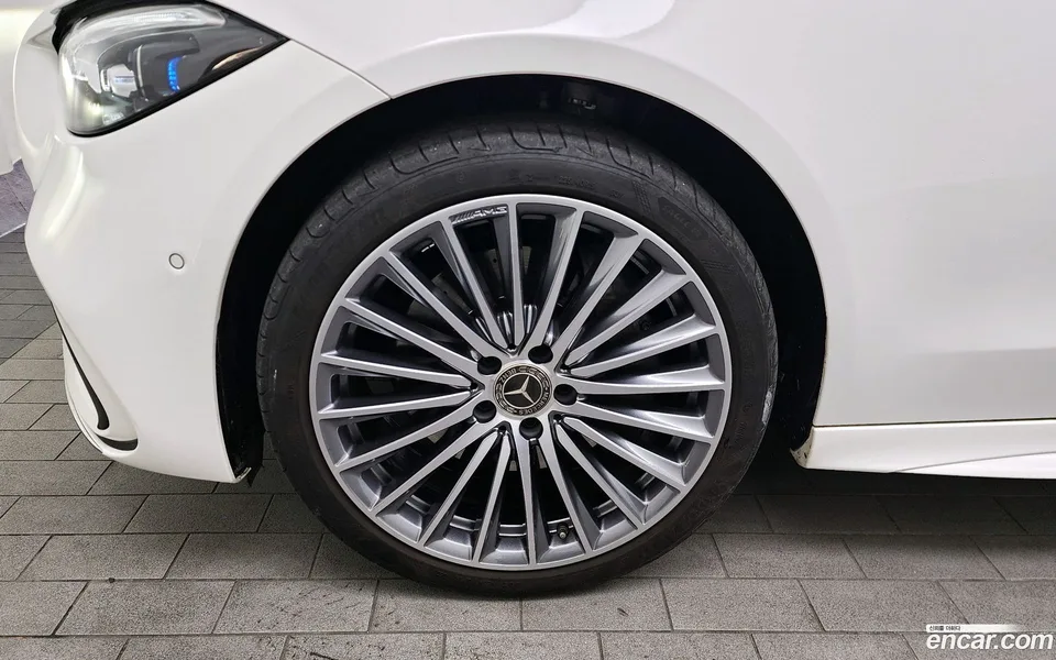 Mercedes-Benz C-Class C300 AMG Line 2022 — миниатюра 5
