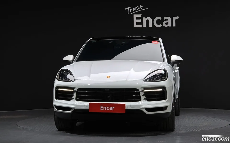 Porsche Cayenne 3.0 E- 2022 — миниатюра 3