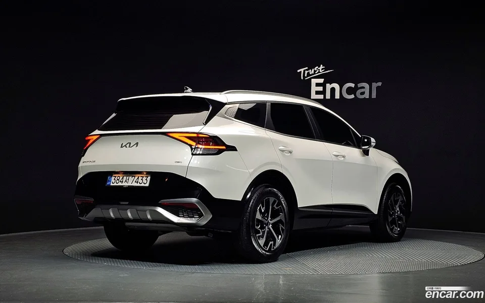 Kia Sportage Hybrid 2WD 2022 — миниатюра 2