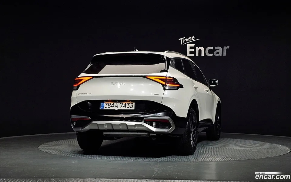 Kia Sportage Hybrid 2WD 2022 — миниатюра 4