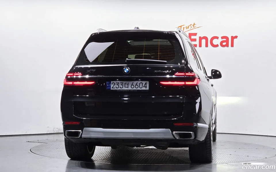 BMW X7 xDrive 40d 7 2023 — миниатюра 4