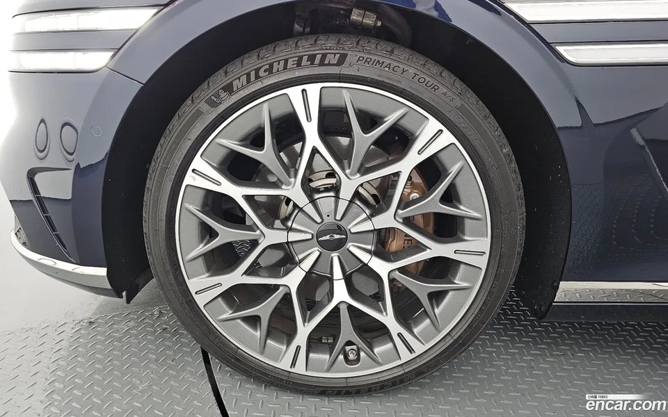 Genesis G90 3.5 e-S/C AWD 2023 — миниатюра 5