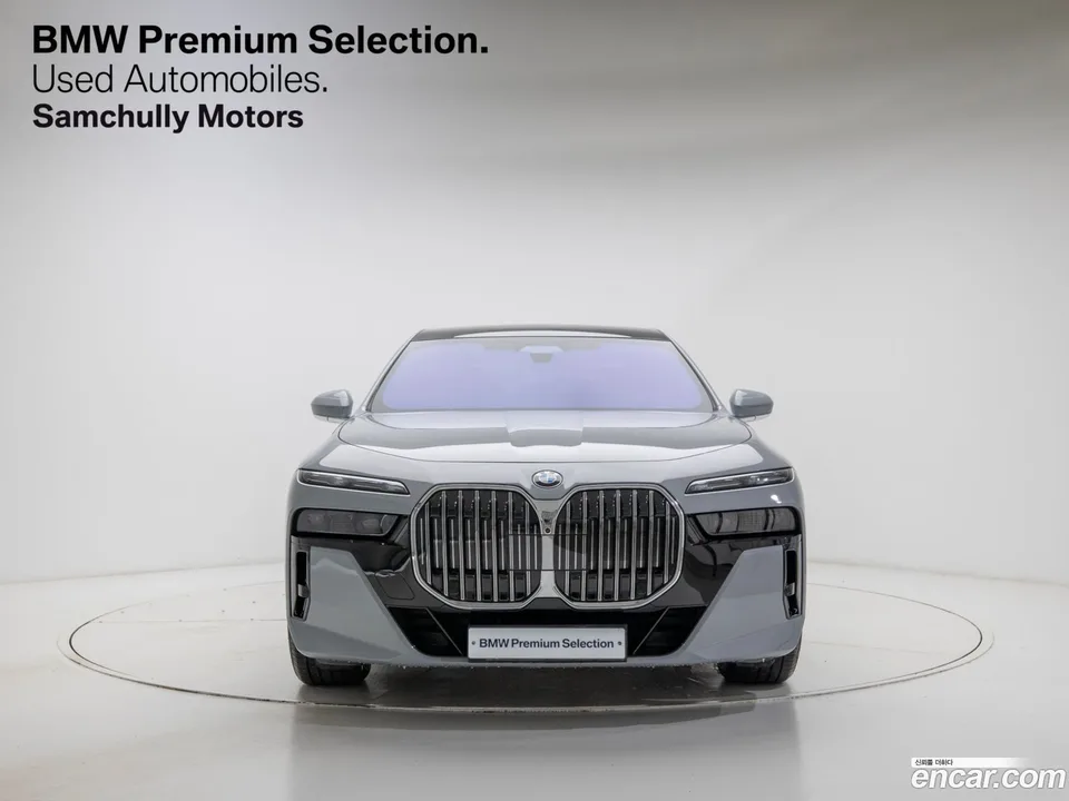 BMW 7 Series 740d xDrive M 2024 — миниатюра 2