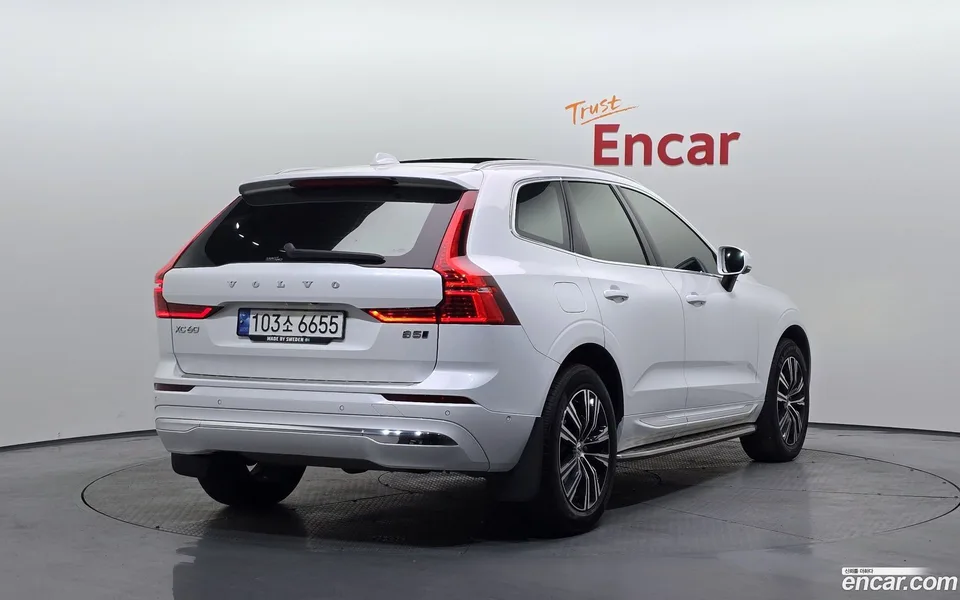 Volvo XC60 B5 2022 — миниатюра 2