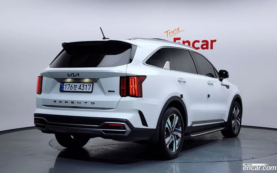 Kia Sorento HEV 1.6 2WD 2022 — миниатюра 2
